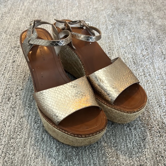 Gold ZARA wedges - Picture 2 of 3